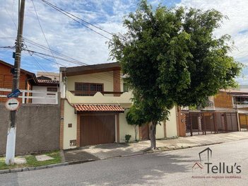 house em Avenida Doutor Olavo Salles, Jardim Refúgio - Sorocaba - SP