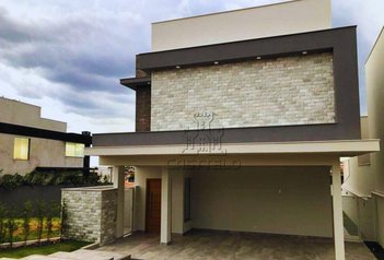 house em Rua Nelson Brunelli, Conjunto Habitacional Alexandre Urbanas - Londrina - PR