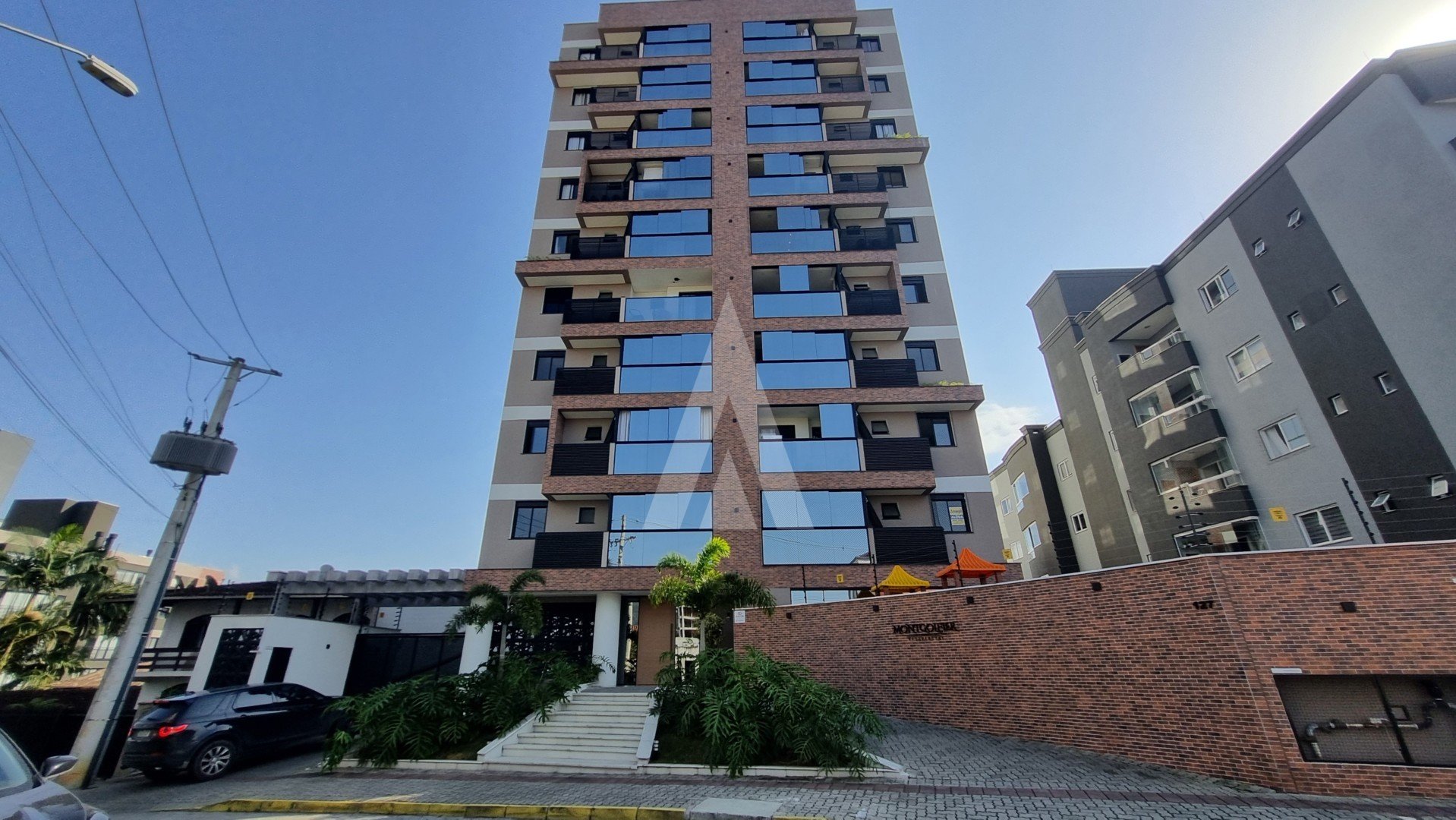 FACHADA 2
