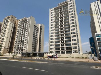apartment em Área Especial 4 Lotes E/F, Guará II - Brasília - DF