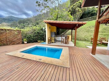 house em Estrada Jerônimo Ferreira Alves, Itaipava - Petrópolis - RJ