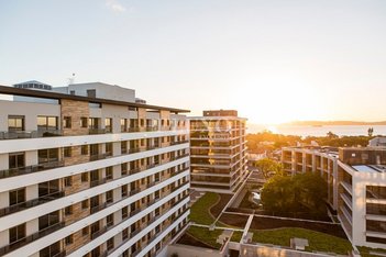 apartment em Avenida Wenceslau Escobar, Cristal - Porto Alegre - RS