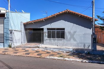 house em Rua XV de Novembro, Centro - Leme - SP