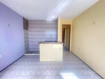 apartment em Rua Trajano Alves de Aguiar, Cidade dos Funcionários - Fortaleza - CE