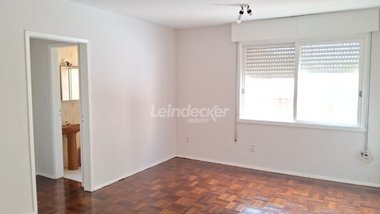 apartment em Rua Doutor Alcides Cruz, Santa Cecília - Porto Alegre - RS