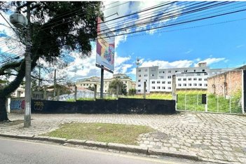 land_lot em Rua Eduardo Carlos Pereira, Portão - Curitiba - PR