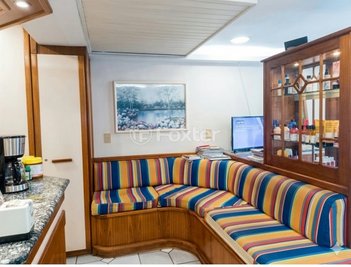 office em Avenida Independência, Rio Branco - Porto Alegre - RS