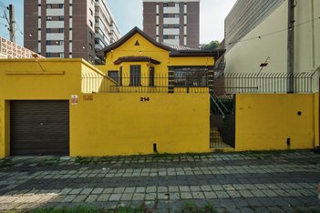 commercial_building em Júlia da Costa, São Francisco - Curitiba - PR