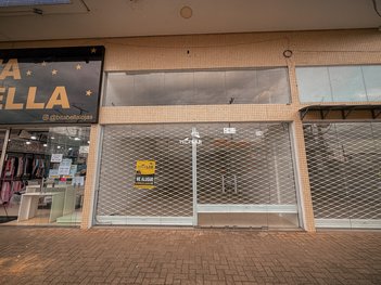 business em Avenida Brasília, Centro - Portão - RS