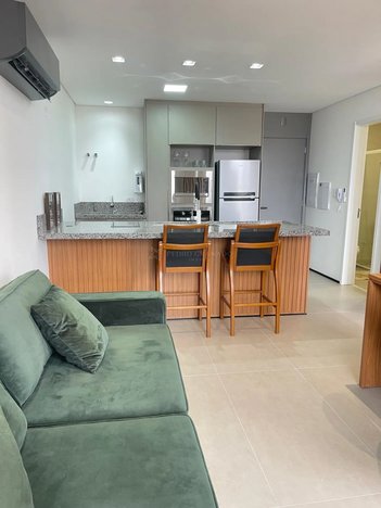 apartment em Praça Monsenhor Bernardo Cnudde, Zona 07 - Maringá - PR