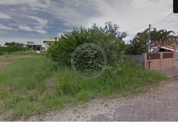 land_lot em Rua Saul Silveira Penha, Carianos - Florianópolis - SC