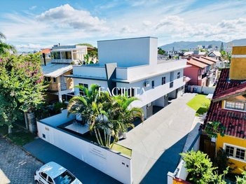 house em Rua Mogno, Campeche - Florianópolis - SC