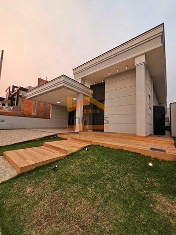 house em Avenida Rodolfo Kivitz, Parque dos Pinheiros - Nova Odessa - SP