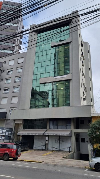 office em Avenida Rio Branco, São Pelegrino - Caxias do Sul - RS