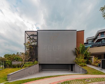 house em Avenida Honório Alvares Penteado, Tamboré - Santana de Parnaíba - SP