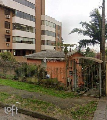 house em Isidoro Tressi, Jardim Botânico - Porto Alegre - RS