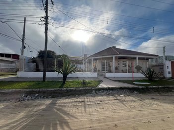 house em Rua Maria Araújo, Cassino - Rio Grande - RS