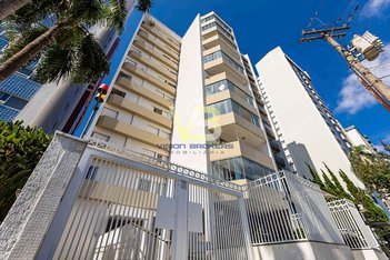 apartment em Avenida Visconde de Guarapuava, Batel - Curitiba - PR