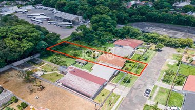 land_lot em Rua Aleixo Kloss, Mossunguê - Curitiba - PR