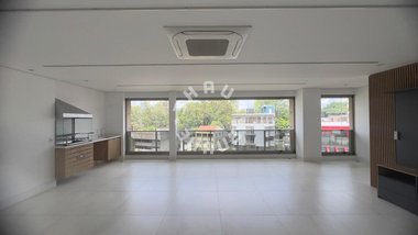 apartment em Avenida Duquesa de Goiás, Real Parque - São Paulo - SP