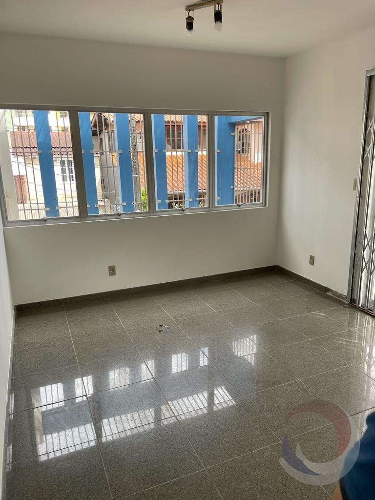 Sala dos fundos 2 andar (1)