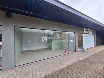 business em Avenida José Loureiro da Silva, Centro - Gravataí - RS
