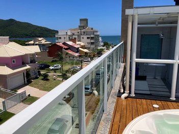 apartment em Rua das Salgemas, Pântano do Sul - Florianópolis - SC