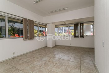 office em Rua Dom Pedro II, São João - Porto Alegre - RS