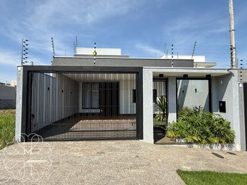 house em Rua Pioneiro Izidoro Pereira da Fonseca, Bom Jardim - Maringá - PR