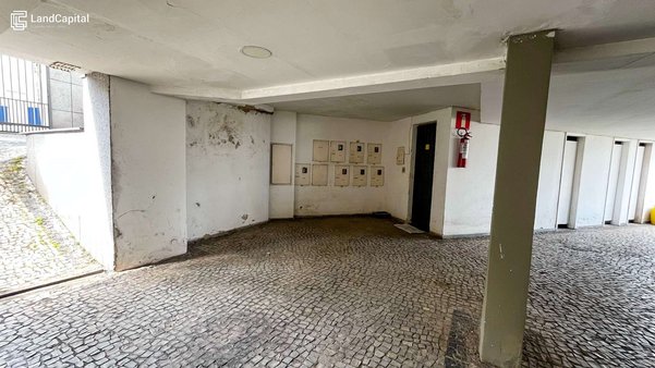 Cômodo Condomínio