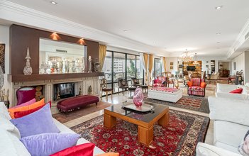 apartment em Avenida Coronel Lucas de Oliveira, Boa Vista - Porto Alegre - RS