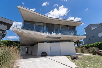 house em Rua Rio Jacuí, Centro - Xangri-Lá - RS