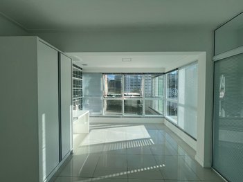 office em Avenida Prefeito Osmar Cunha, Centro - Florianópolis - SC