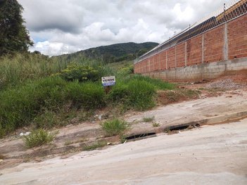 land_lot em Rua João Saes Ferraz, Loteamento Jardim Ipanema - Jundiaí - SP