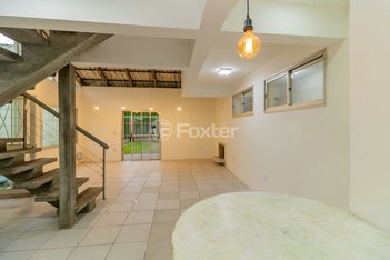 house em Rua Upamaroti, Cristal - Porto Alegre - RS