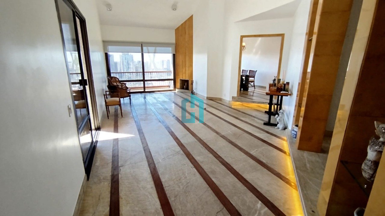 01 SALA 02