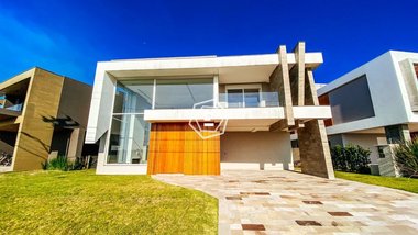 house em Rua Rio Jacuí, Centro - Xangri-Lá - RS