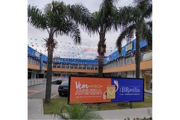 commercial_building em Avenida Brasília, Novo Mundo - Curitiba - PR