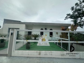 commercial_building em Rua Fernando Ferreira de Mello, Bom Abrigo - Florianópolis - SC