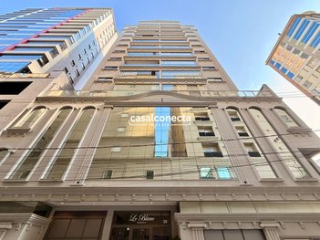 apartment em Avenida Anita Garibaldi, Barreirinha - Curitiba - PR