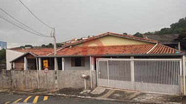 house em Rua Washington Luiz de Castro Barros, Jardim das Figueiras - Valinhos - SP