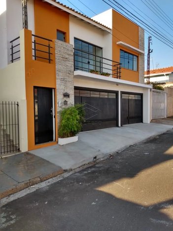 house em Rua Doutor Miguel Alvarenga, Vila Bela Vista - Botucatu - SP