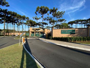 house em Avenida Pineville, Pineville - Pinhais - PR