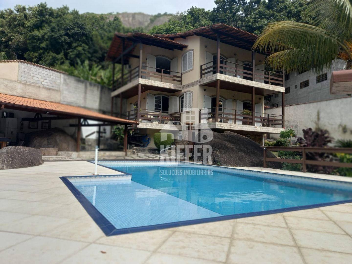 CASA ITAIPUAÇU - MARICÁ