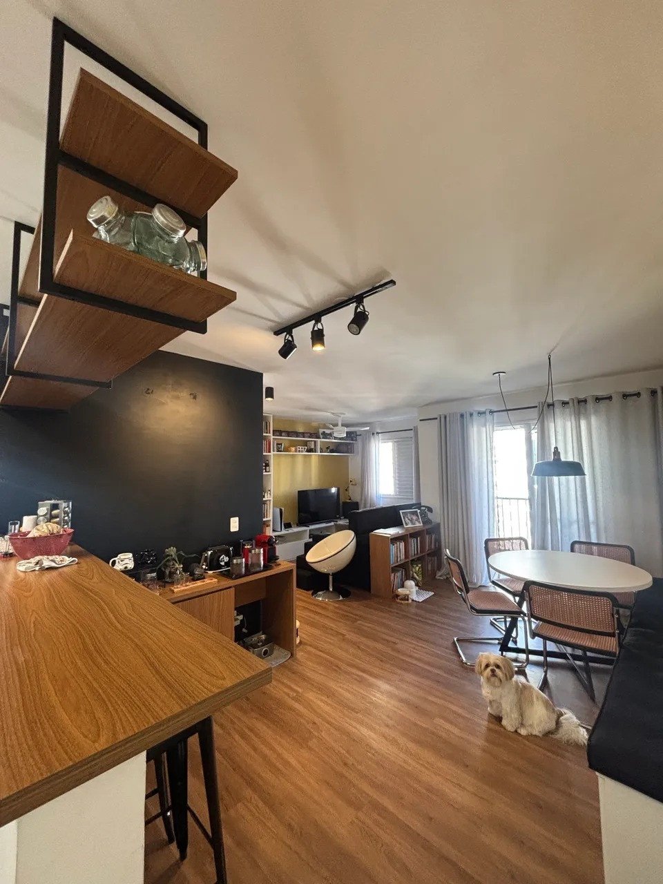 img0