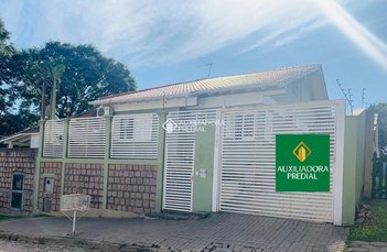 house em Rua Doutor Gabriel A Fortuna, Centro - Guaíba - RS