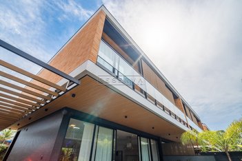 house em Rua Hercelina M. Vieira, Praia do Estaleiro - Balneário Camboriú - SC