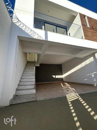 Rua dos Uaicás - facade01.jpg