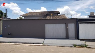 house em Rua Suely L. F. Pinheiro Braga, Víviam Parque - Anápolis - GO
