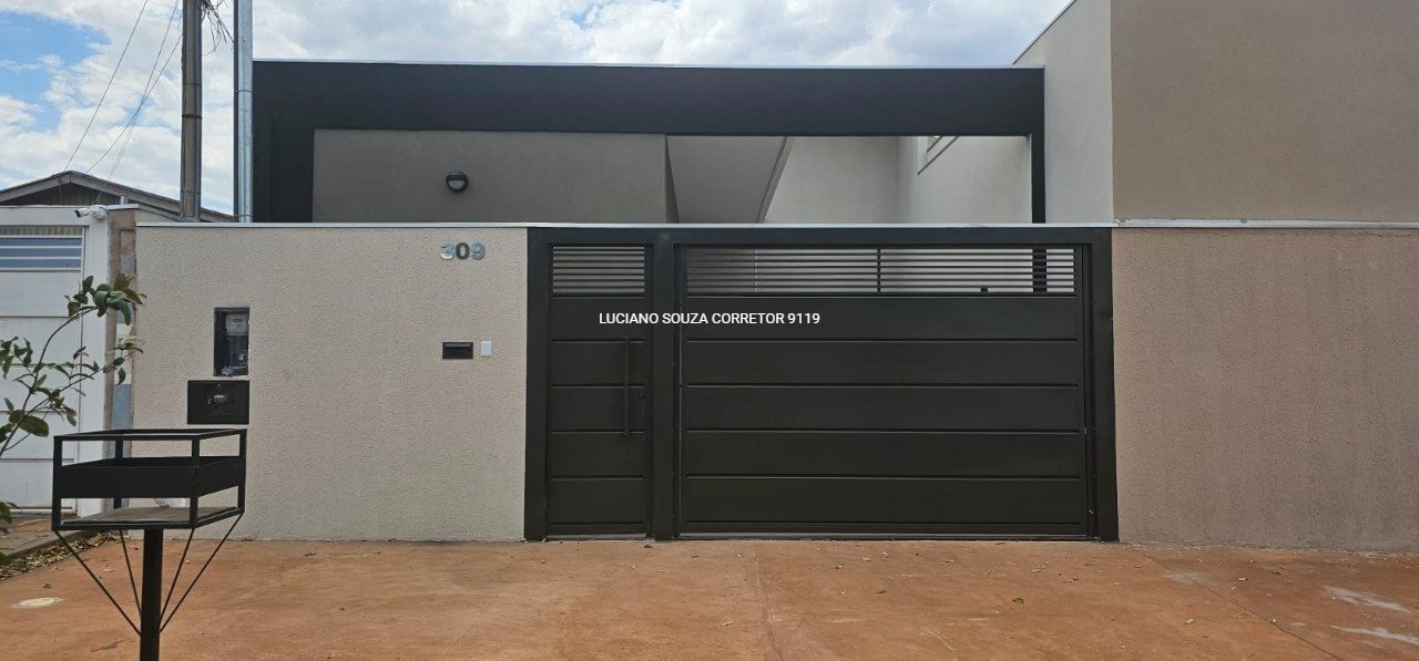 0fe09f37-dfb6-4e82-a27c-9db05942730c